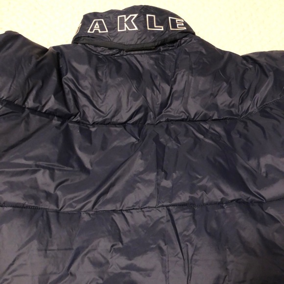 Oakley Blue Puffer Jacket - Picture 3 of 3